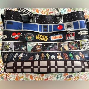 EUC Star Wars Messenger bag Harvey’s